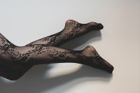 La Lingerie Résille, Véritable Atout Culte de Séduction