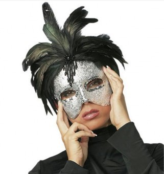 Masque Argent� A Plumes Noires
