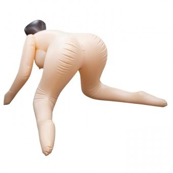Poup�e Gonflable Asiatique en Levrette