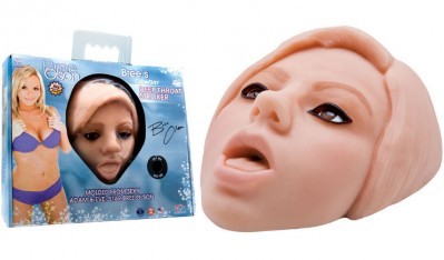T�te Avec Bouche Suceuse