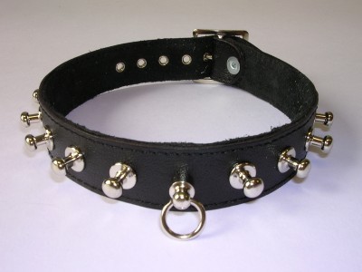 Collier Cuir Avec Rivets Arrondis