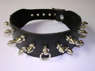 Collier Cuir Avec Pics