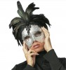Masque Argent� A Plumes Noires